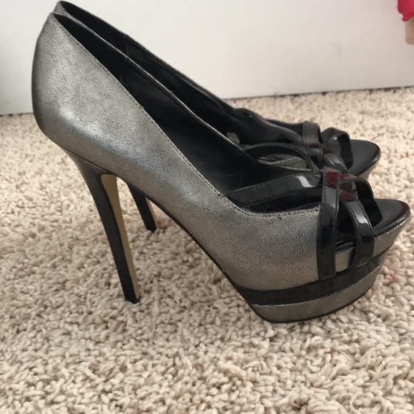 Hematite and black latex open toe with crisscross Black latex, Platform heels - Picture 4 of 17